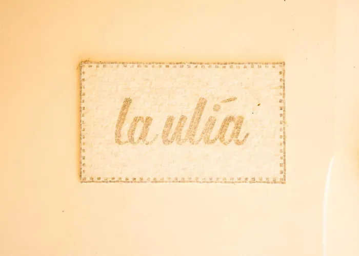 לינה וארוחת בוקר La Ulia By Salento Oasis
